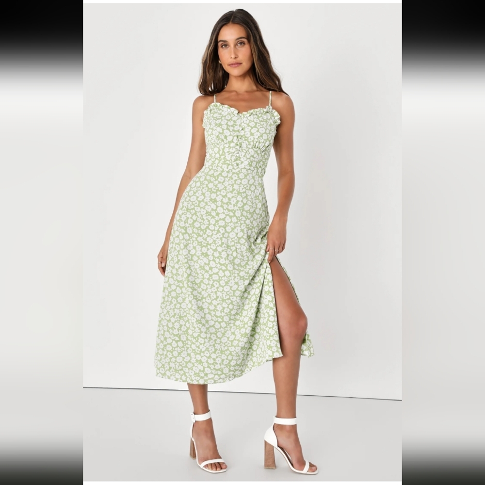 Lulus Green Floral A-Line Midi Dress